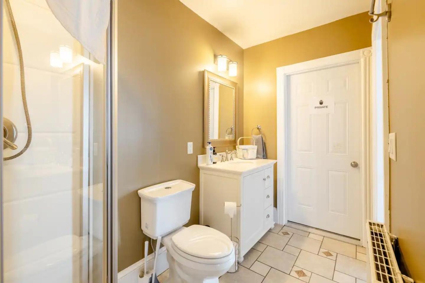 Bright Spacious Apartment - 2 Bedroom 2 Ba Portland Exterior photo